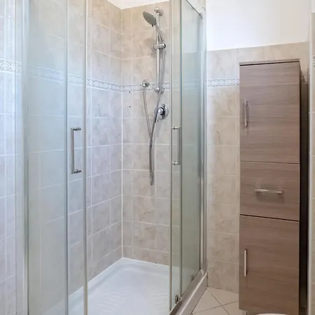 Casa 24 - Trilocale Con Vista Lago, Giardino E Idromassaggio Gonfiabile *