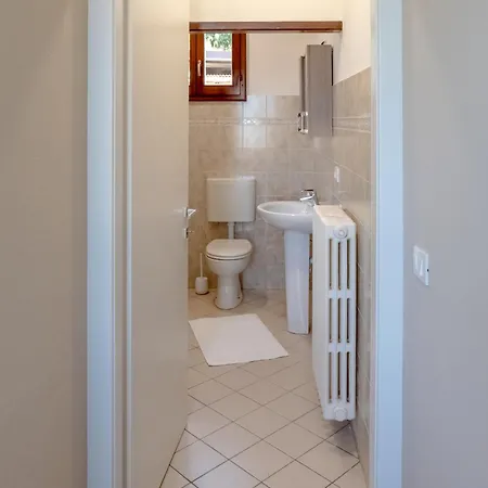 Casa 24 - Trilocale Con Vista Lago, Giardino E Idromassaggio Gonfiabile Apartman *