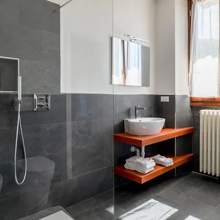 Casa 24 - Trilocale Con Vista Lago, Giardino E Idromassaggio Gonfiabile Appartement *