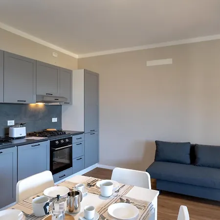 Casa 24 - Trilocale Con Vista Lago, Giardino E Idromassaggio Gonfiabile * Arizzano